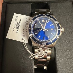 NWT Movado Series 800, 40 mm Performance Steel case and bracelet blue-toned dial